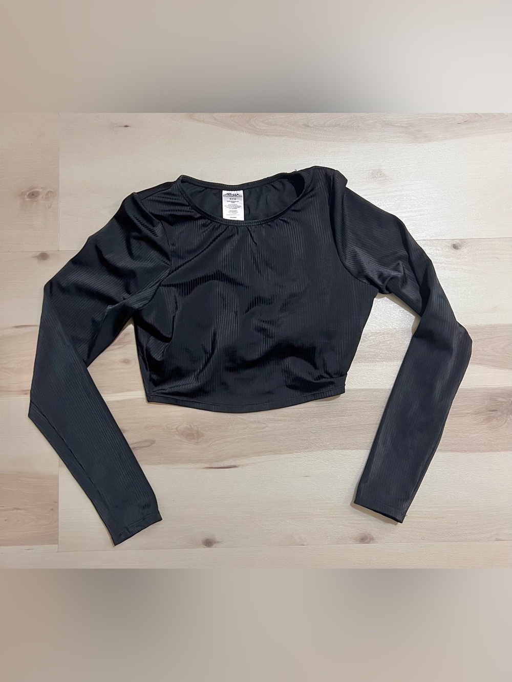 Endless Wave Medium Black Long Sleeve Ribbed Cropped Swim Top Beach Ocean Surf